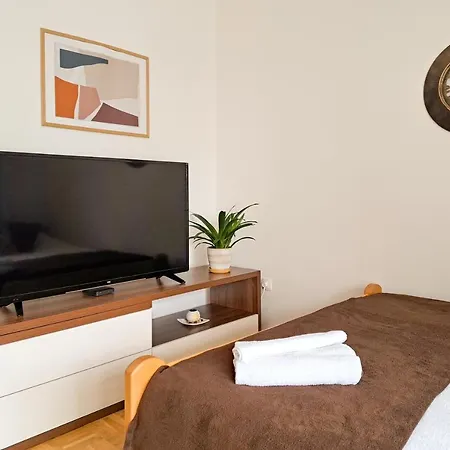 Modern Апартаменты